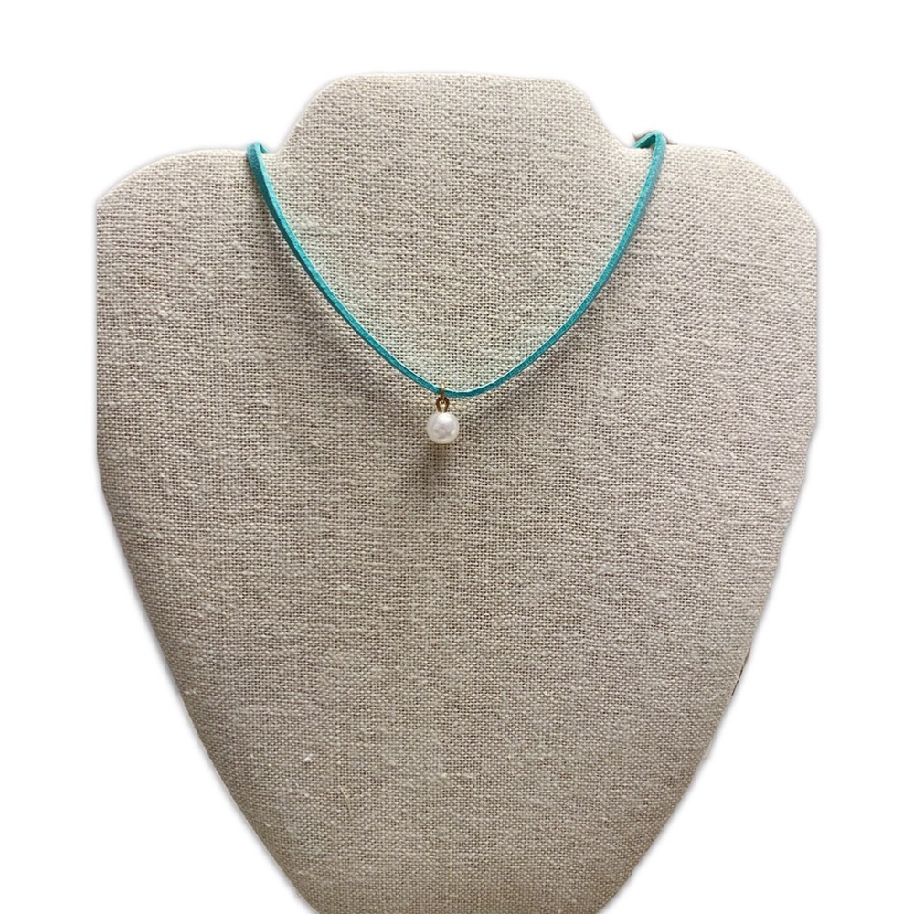 NEW Pearl Vegan Suede Teal Choker